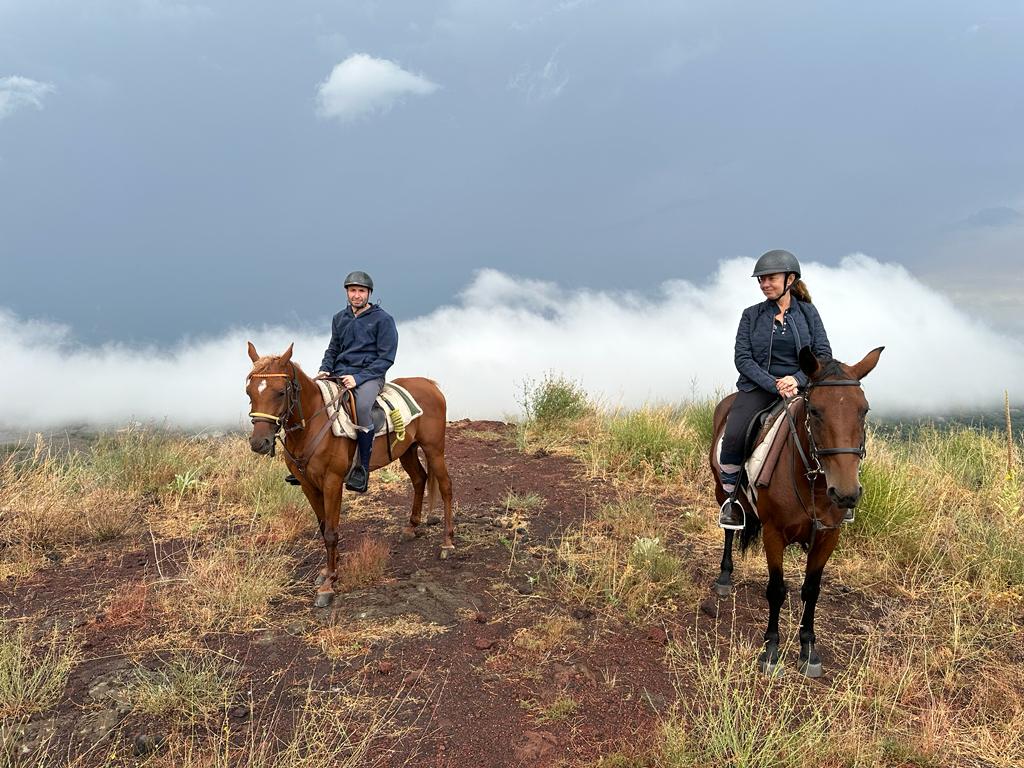 Passeggiata panoramica a cavallo sulle pendici dell'Etna